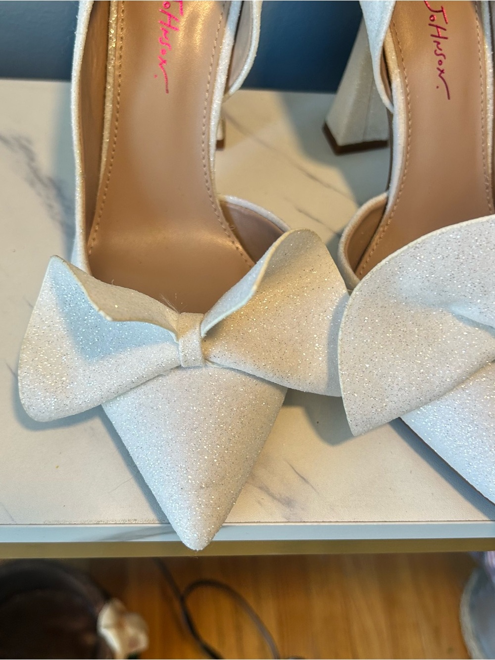 Betsey Johnson Nobble Ivory Glitter Heels With Bow - Picture 11 of 13